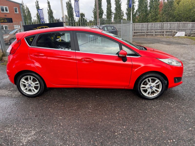 FORD FIESTA