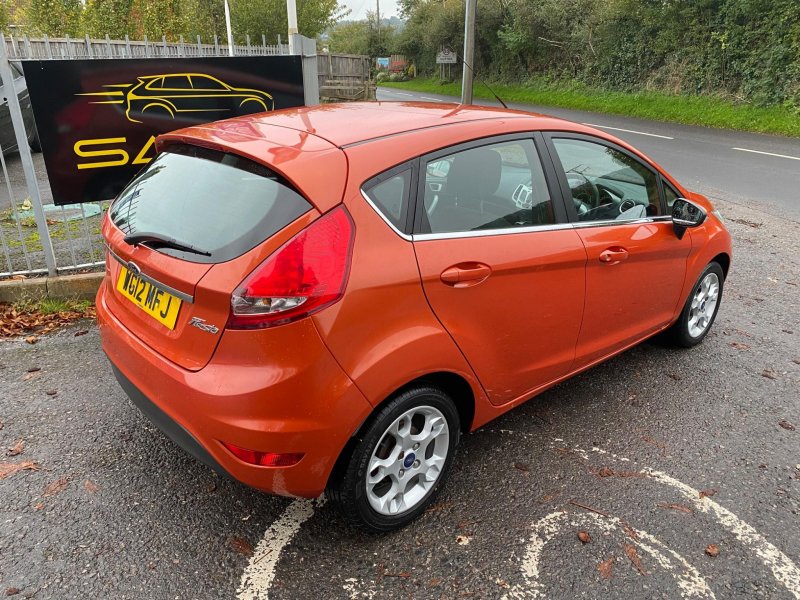 FORD FIESTA