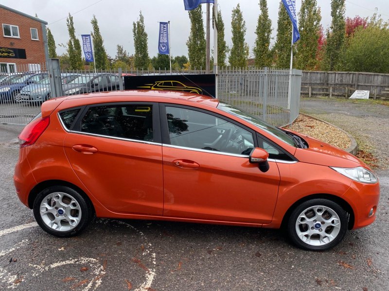 FORD FIESTA