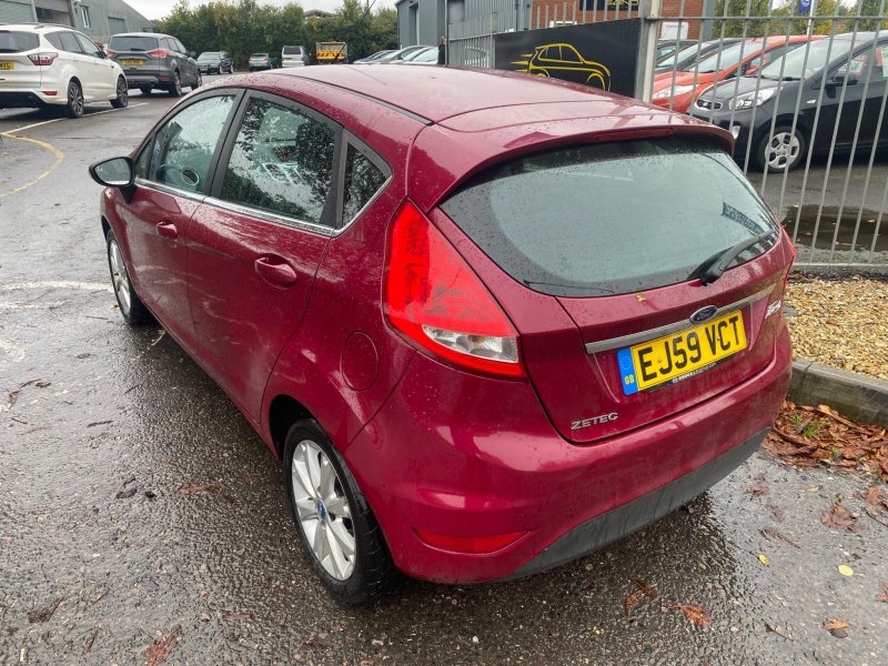 FORD FIESTA