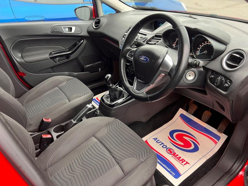 FORD FIESTA