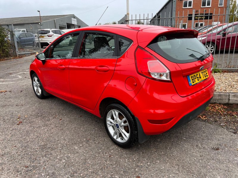 FORD FIESTA