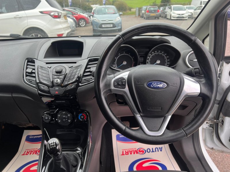 FORD FIESTA