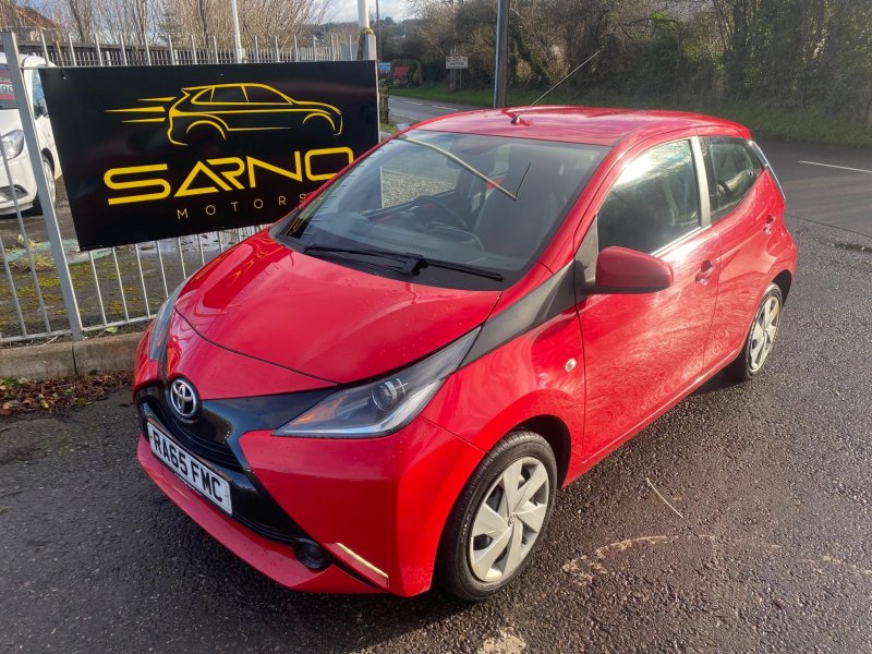 TOYOTA AYGO 1.0 VVT-i x-play Euro 5 5dr Euro 5