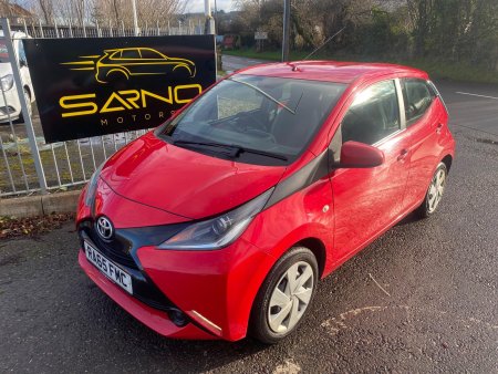 TOYOTA AYGO 1.0 VVT-i x-play Euro 5 5dr Euro 5