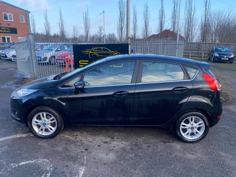 FORD FIESTA