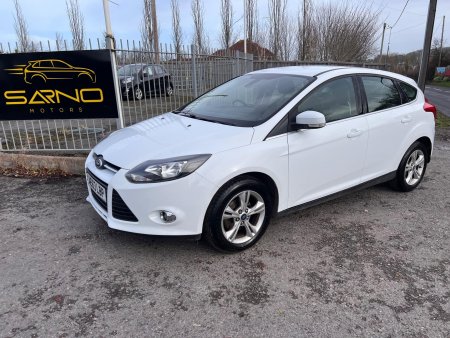 FORD FOCUS 1.6 Zetec Euro 5 5dr