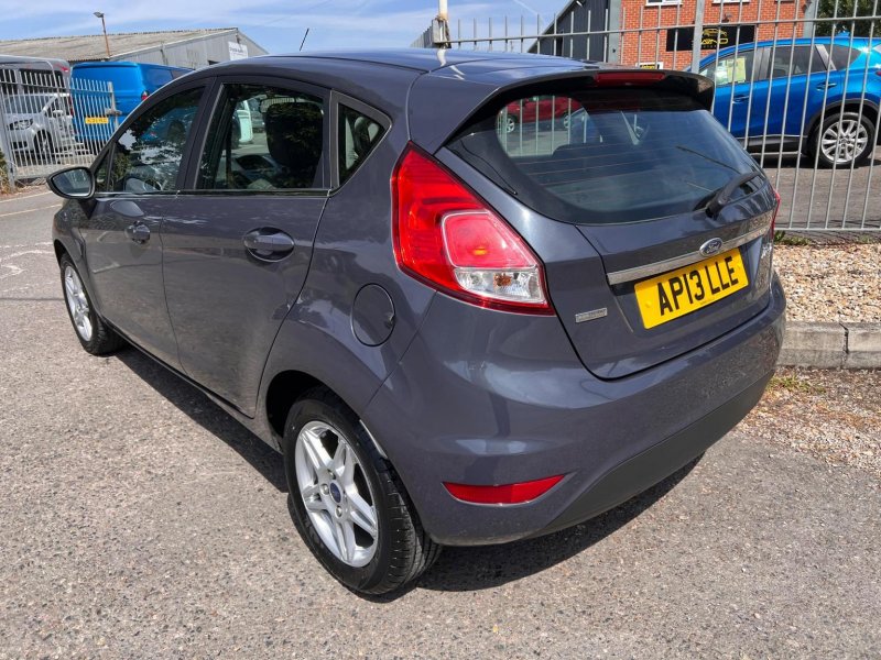 FORD FIESTA