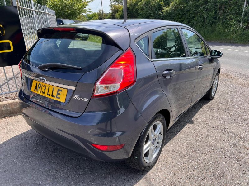 FORD FIESTA