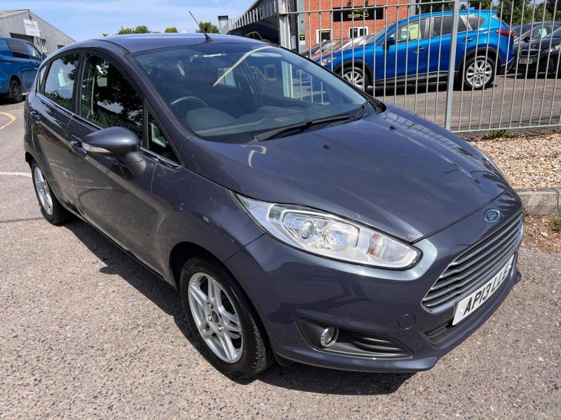 FORD FIESTA