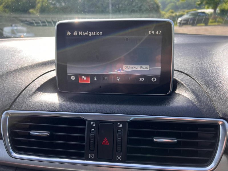 MAZDA MAZDA3