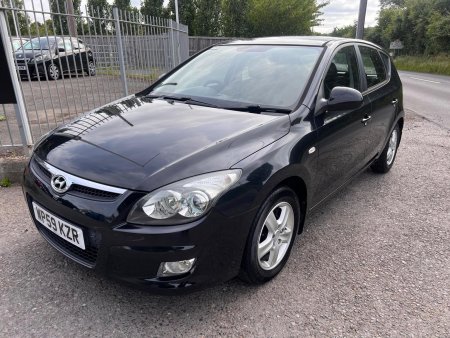 HYUNDAI I30 1.4 Comfort Euro 4 5dr