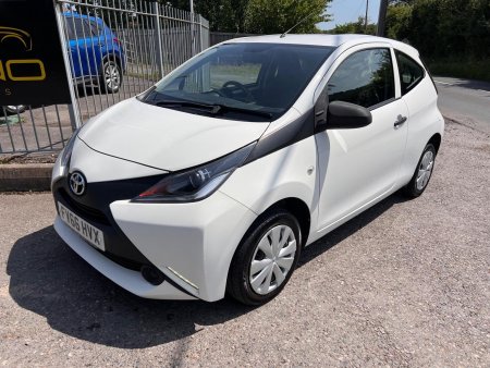 TOYOTA AYGO 1.0 VVT-i x Euro 5 3dr Euro 5