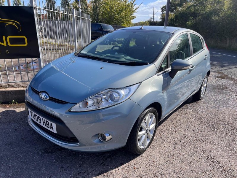 FORD FIESTA 1.4 Zetec 5dr